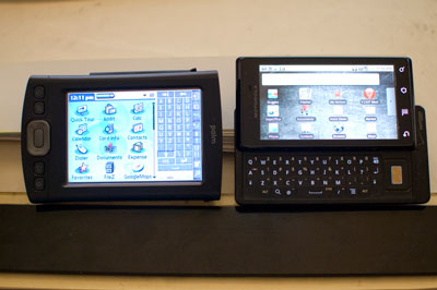 Palm TX & Google Android - Side by side (horizontal view)